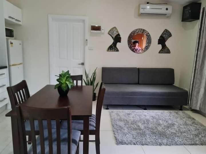 New Door Apartments 325 Nadi Bagian luar foto